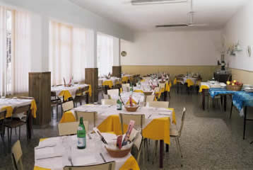 casa-per-ferie-s-maria-al-mare-sala